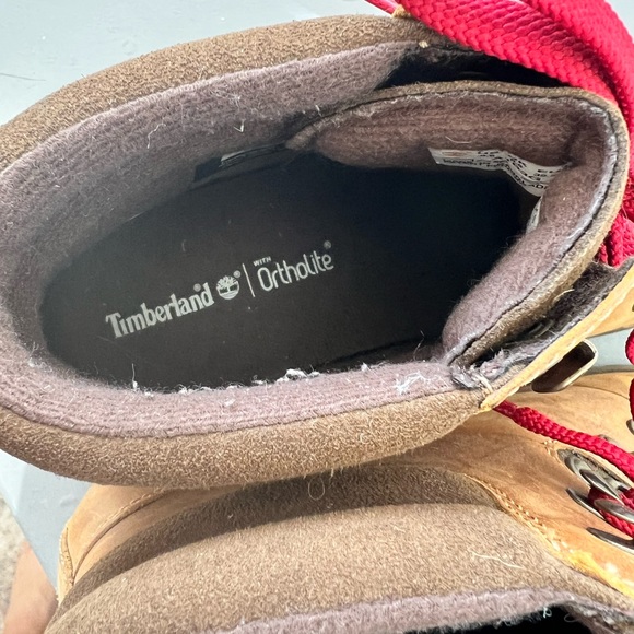 Women's Ellendale Mid hiker wheat Lace-Up Boot - Picture 7 of 9